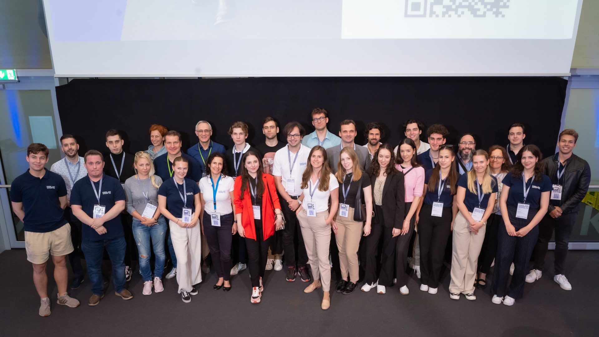 <strong>Celebrating Innovation and Teamwork: University Students Shine at Danube Cup 2024 International Final Pitch Event in Linz</strong>